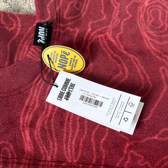 Red Relief Hood by NOPé — Brand New with Tags ❄️ - Picture 2 of 8